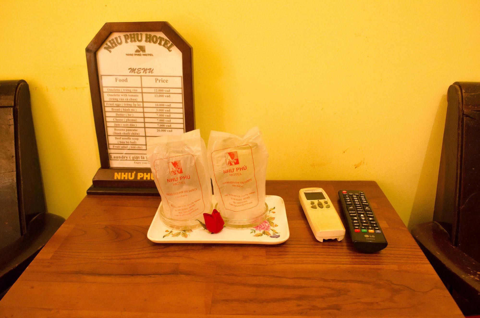 Nhu Phu Hotel Hue Bagian luar foto