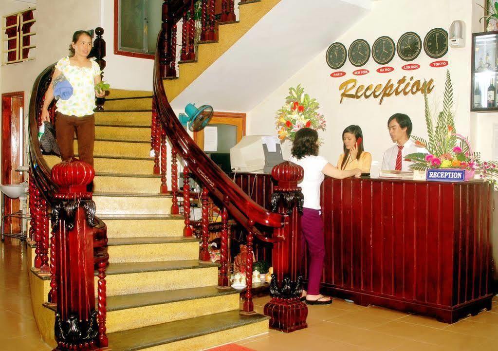 Nhu Phu Hotel Hue Bagian luar foto